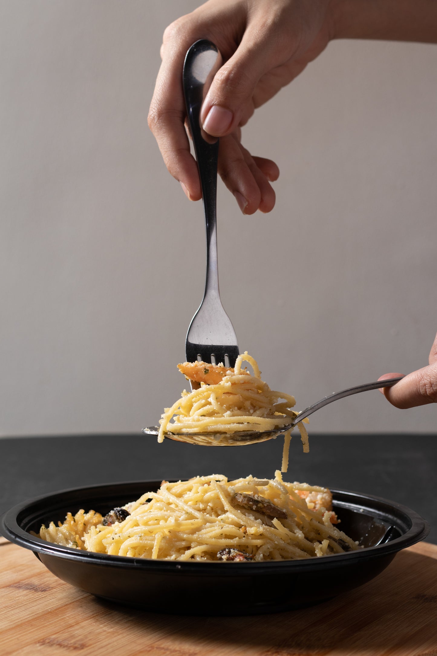 Oil and Garlic Seafood Pasta